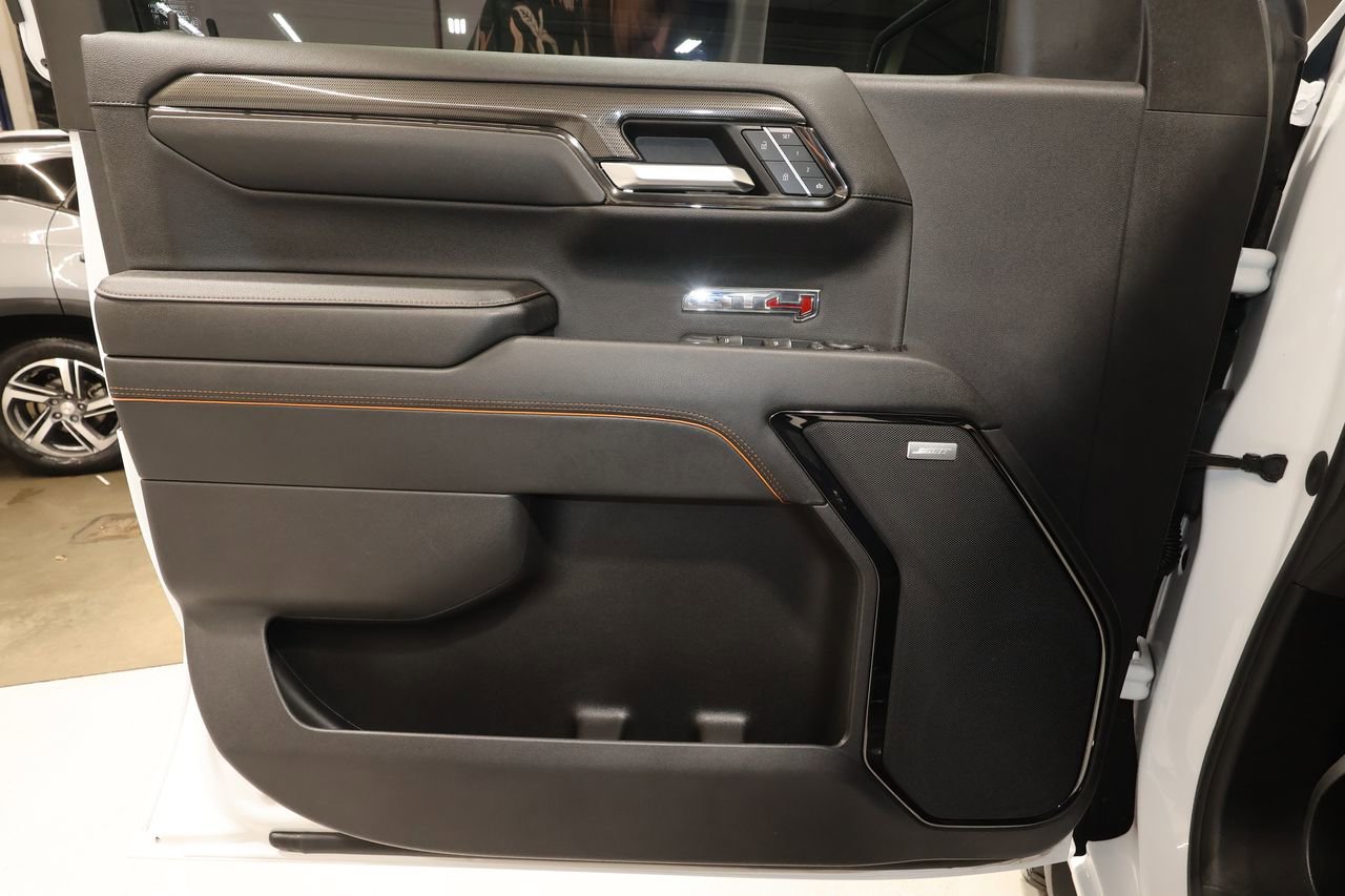 Certified 2024 GMC Sierra 1500 AT4 w/ AT4 Carbonpro Edition image 22