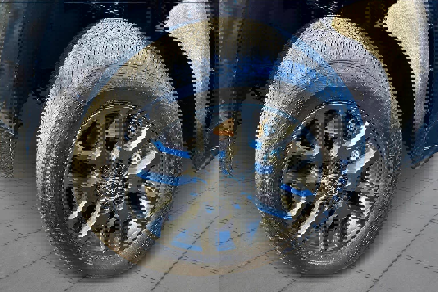 Used 2024 Toyota Tundra Platinum image 10