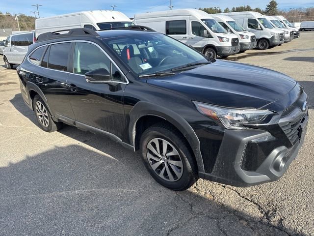 Used 2023 Subaru Outback Premium image 4