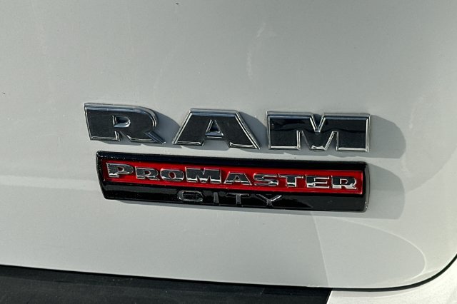 Used 2022 RAM ProMaster City Tradesman FWD image 28