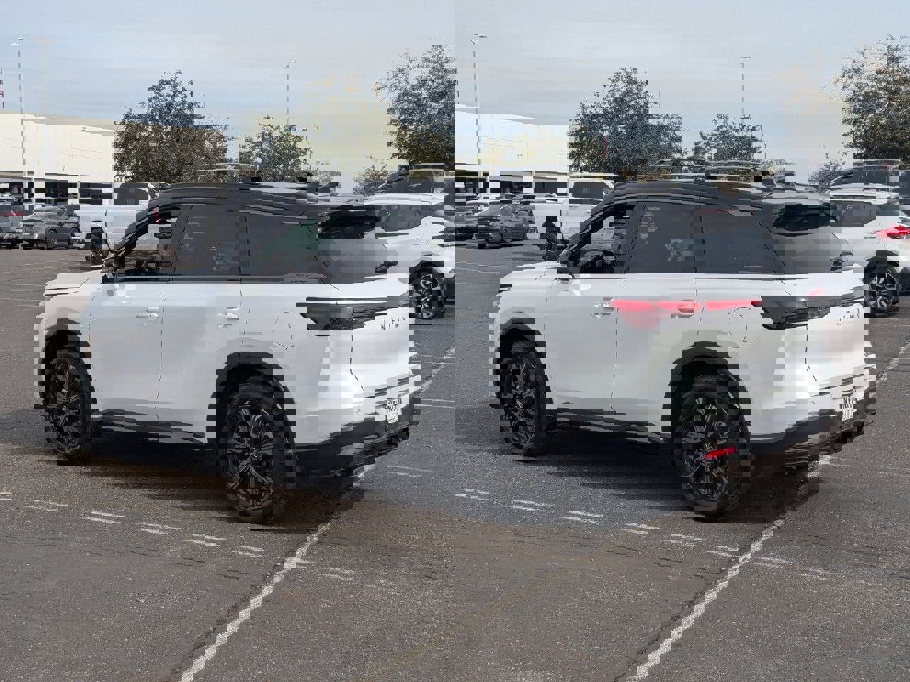 New 2026 INFINITI QX60 Autograph image 3