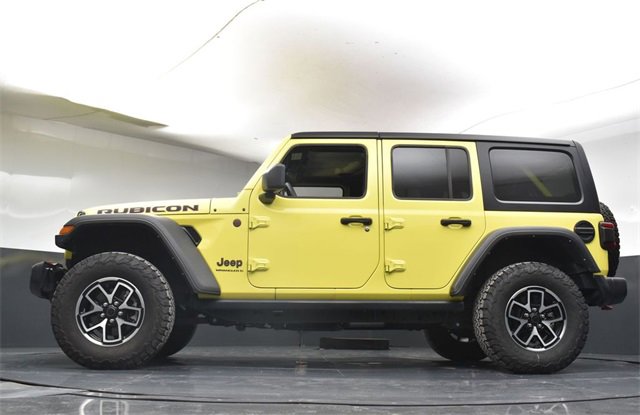 Used 2024 Jeep Wrangler Unlimited Rubicon image 35