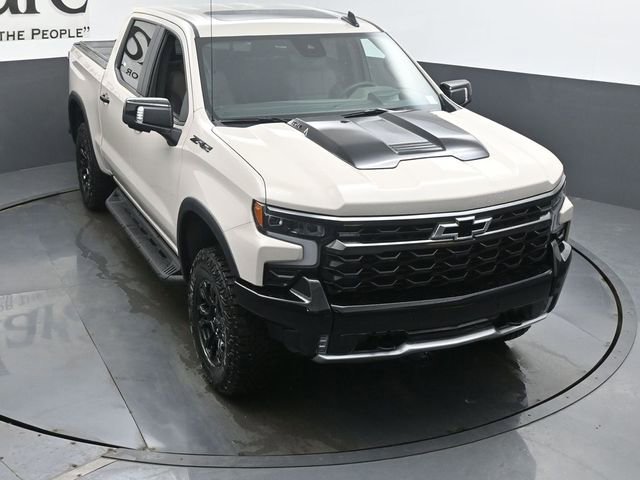 New 2026 Chevrolet Silverado 1500 ZR2 w/ Dark Appearance Package AWD/4WD image 25