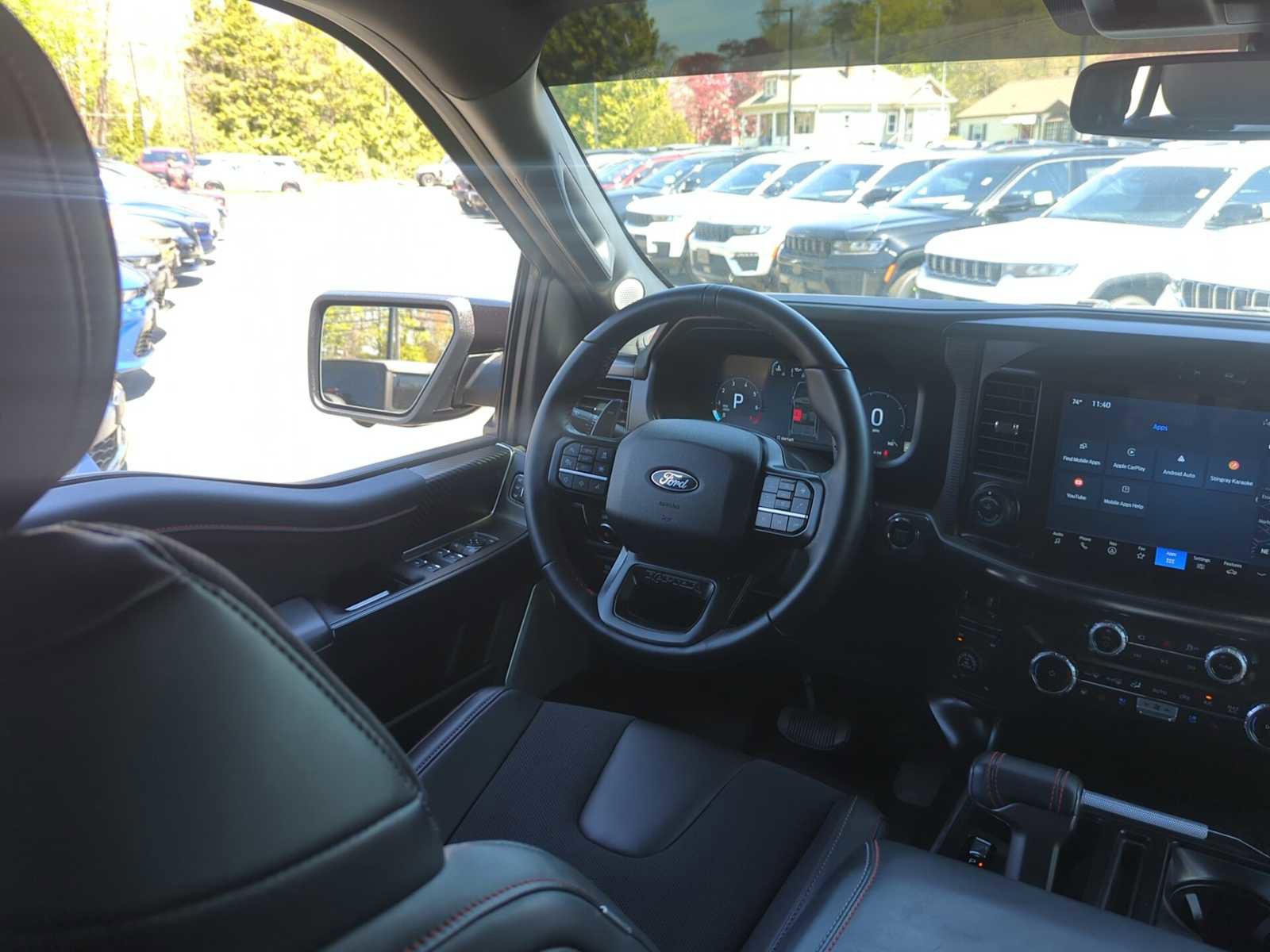 Used 2025 Ford F150 Raptor AWD/4WD image 31