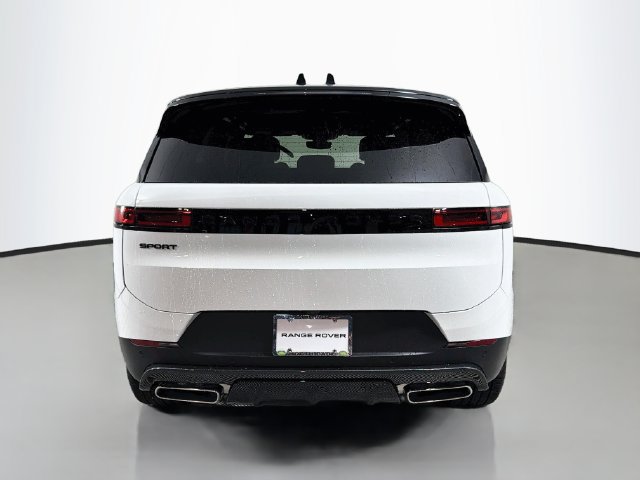 New 2027 Land Rover Range Rover Sport SE AWD/4WD image 6