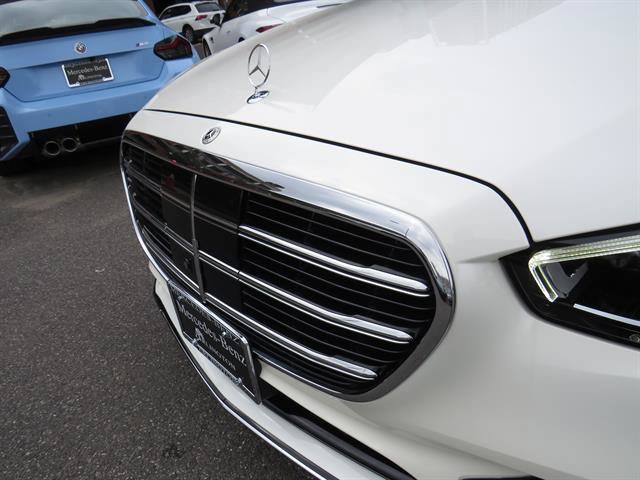 Certified 2022 Mercedes-Benz S 500 4MATIC w/ AMG Line Package image 26