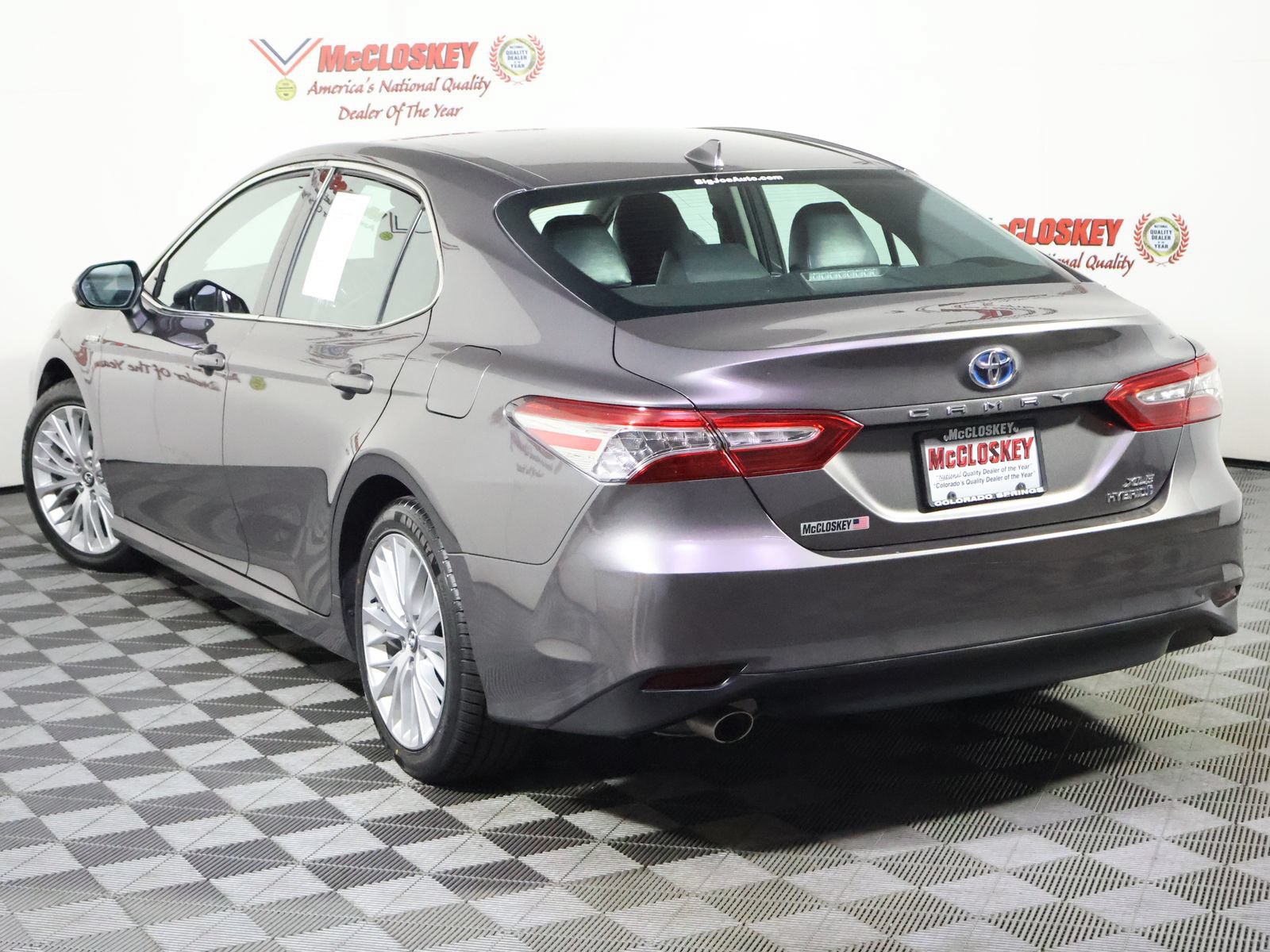 Used 2020 Toyota Camry XLE FWD image 12