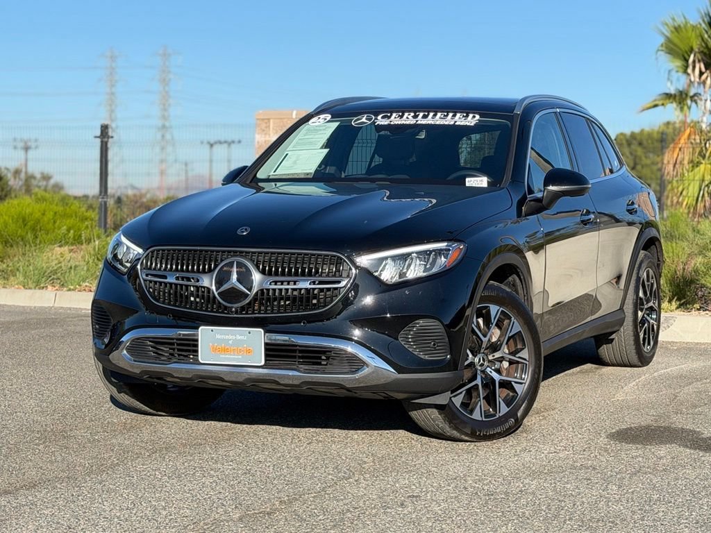 Certified 2025 Mercedes-Benz GLC 350e 4MATIC image 2