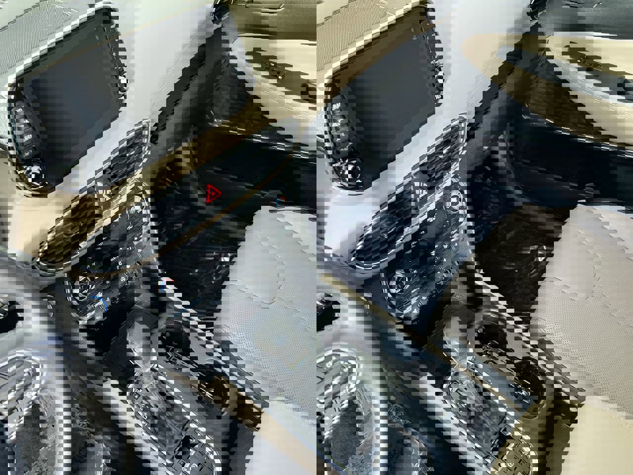 Used 2019 Hyundai Santa Fe FWD image 23