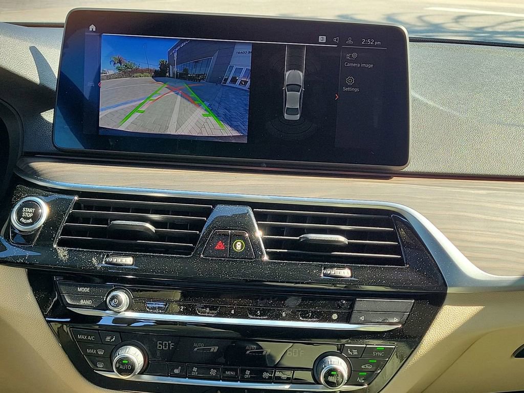 Used 2022 BMW 540i xDrive w/ Convenience Package image 21