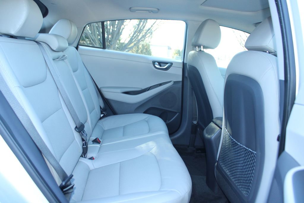 Used 2019 Hyundai Ioniq Limited image 15