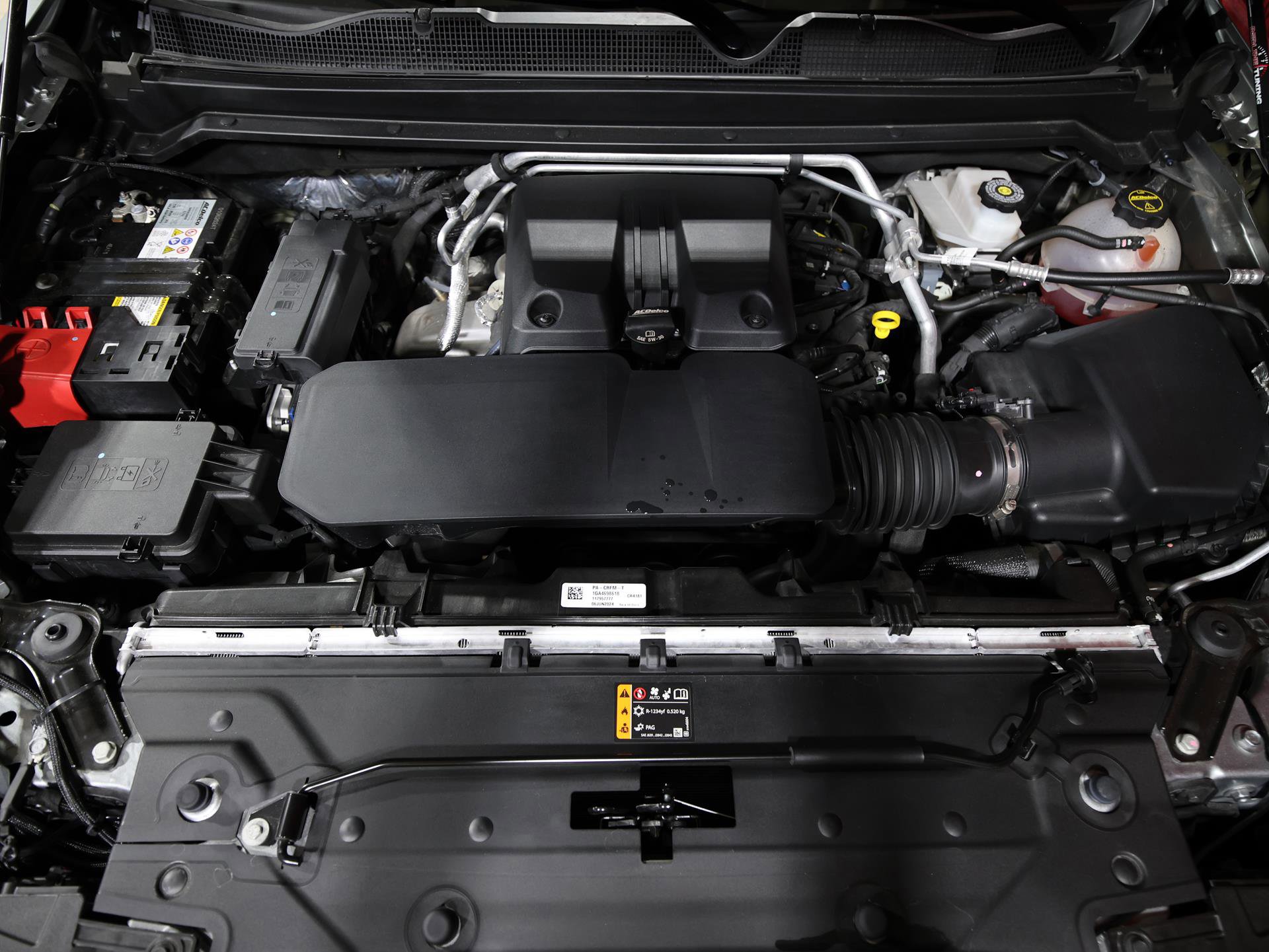 Used 2024 Chevrolet Colorado ZR2 w/ Technology Package image 34