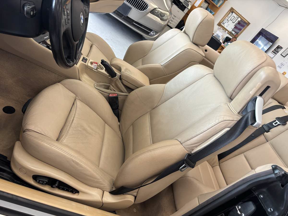 Used 2001 BMW 325Ci Convertible RWD image 26