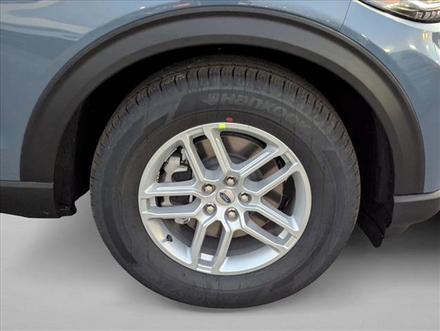 New 2026 Ford Explorer Active image 9