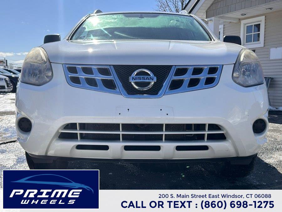 Used 2015 Nissan Rogue S w/ Convenience Package image 2