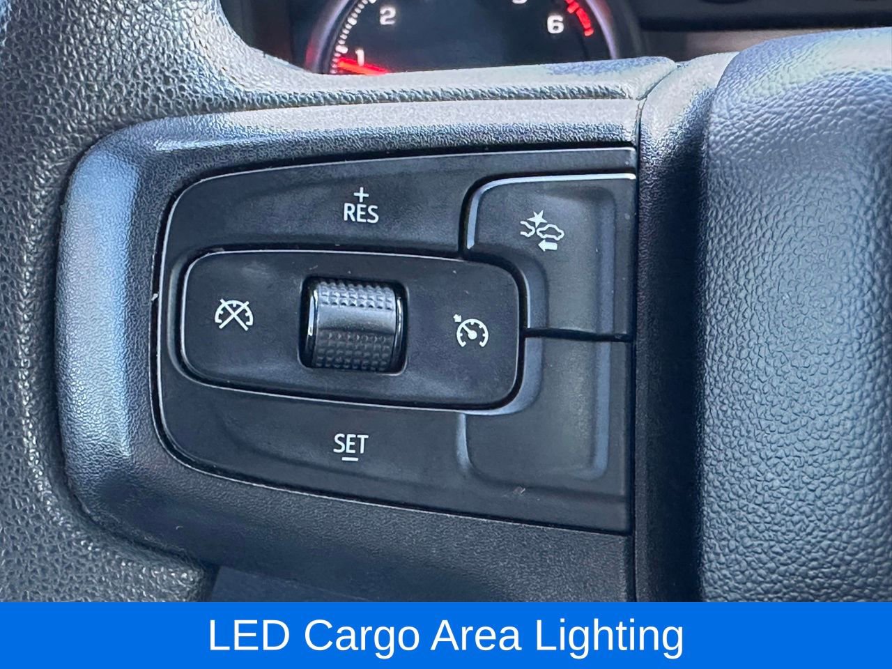 Used 2023 Chevrolet Silverado 1500 Custom image 24