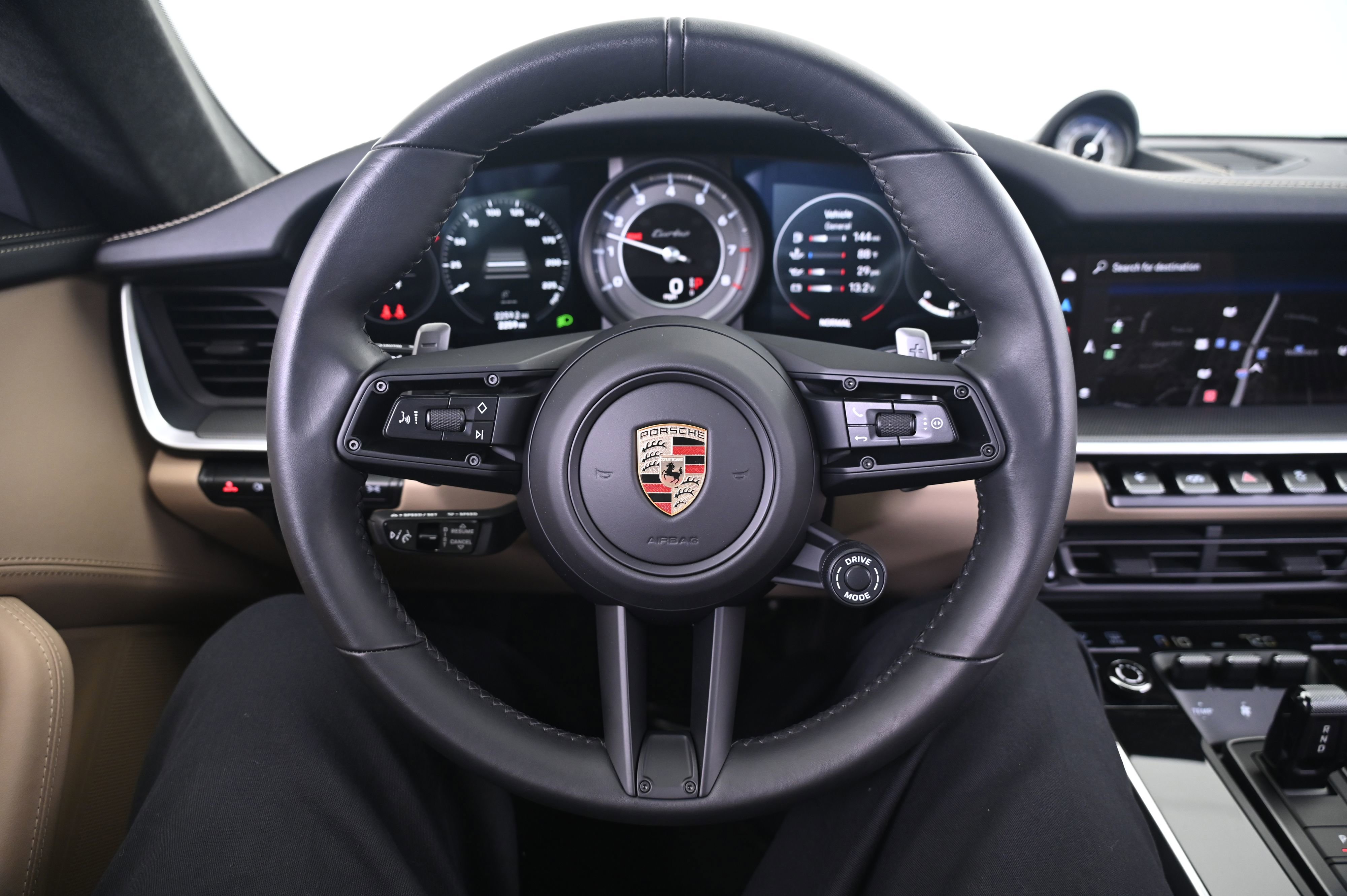 Certified 2024 Porsche 911 Turbo image 31
