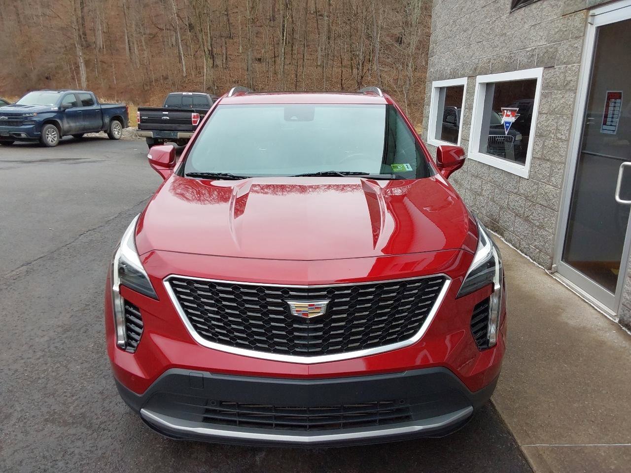 Used 2019 Cadillac XT4 Premium Luxury w/ Enhanced Visibility Package image 10