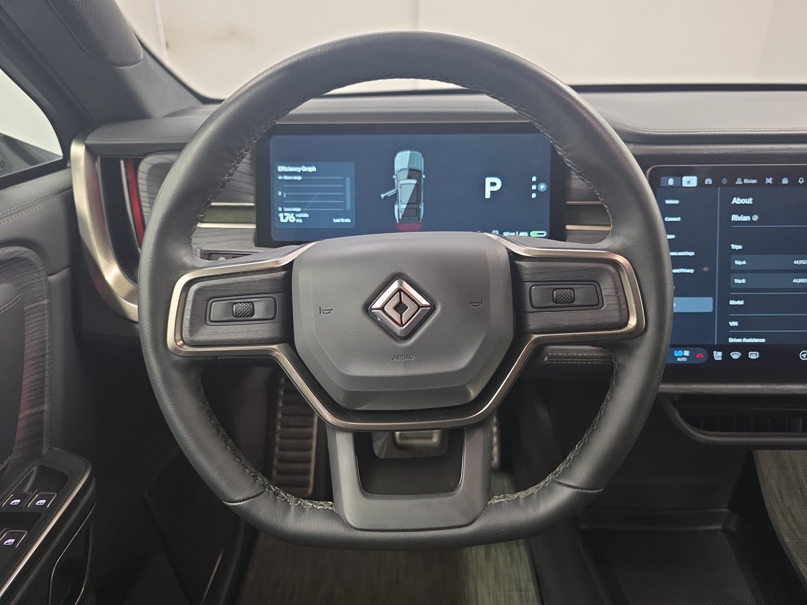 Used 2024 Rivian R1S Adventure Quad AWD/4WD image 28