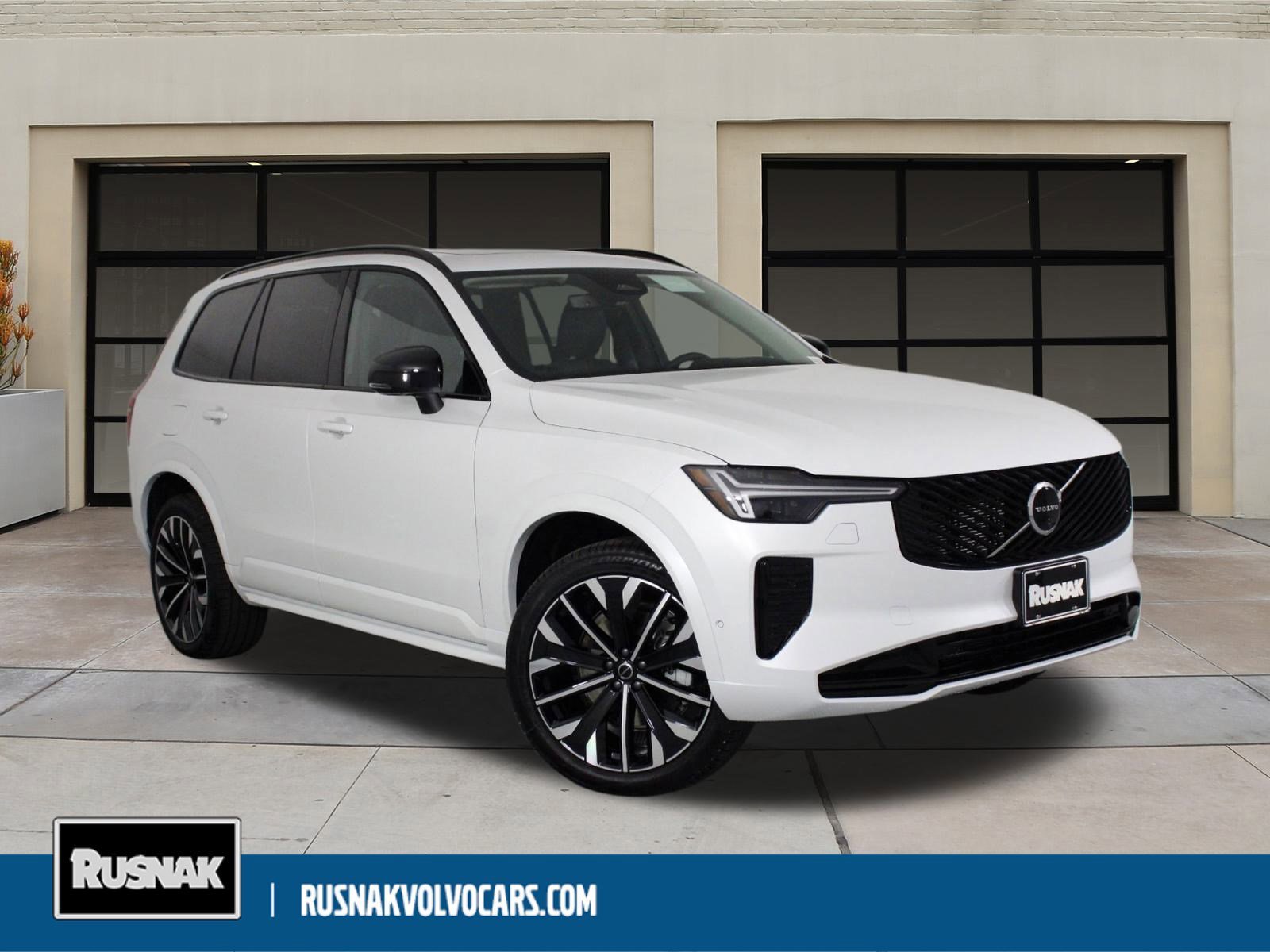 New 2026 Volvo XC90 B6 Ultra image 1