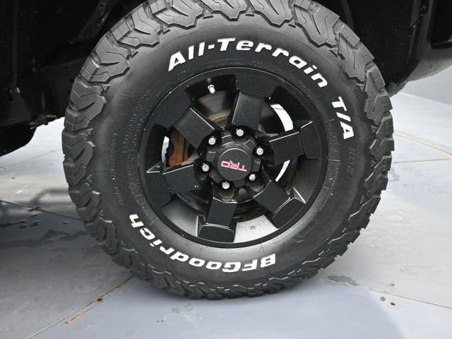 Used 2008 Toyota FJ Cruiser 4WD image 28