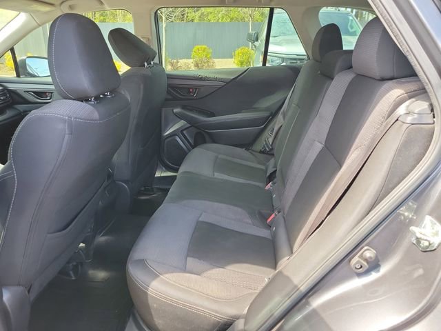 Used 2021 Subaru Outback AWD/4WD image 11