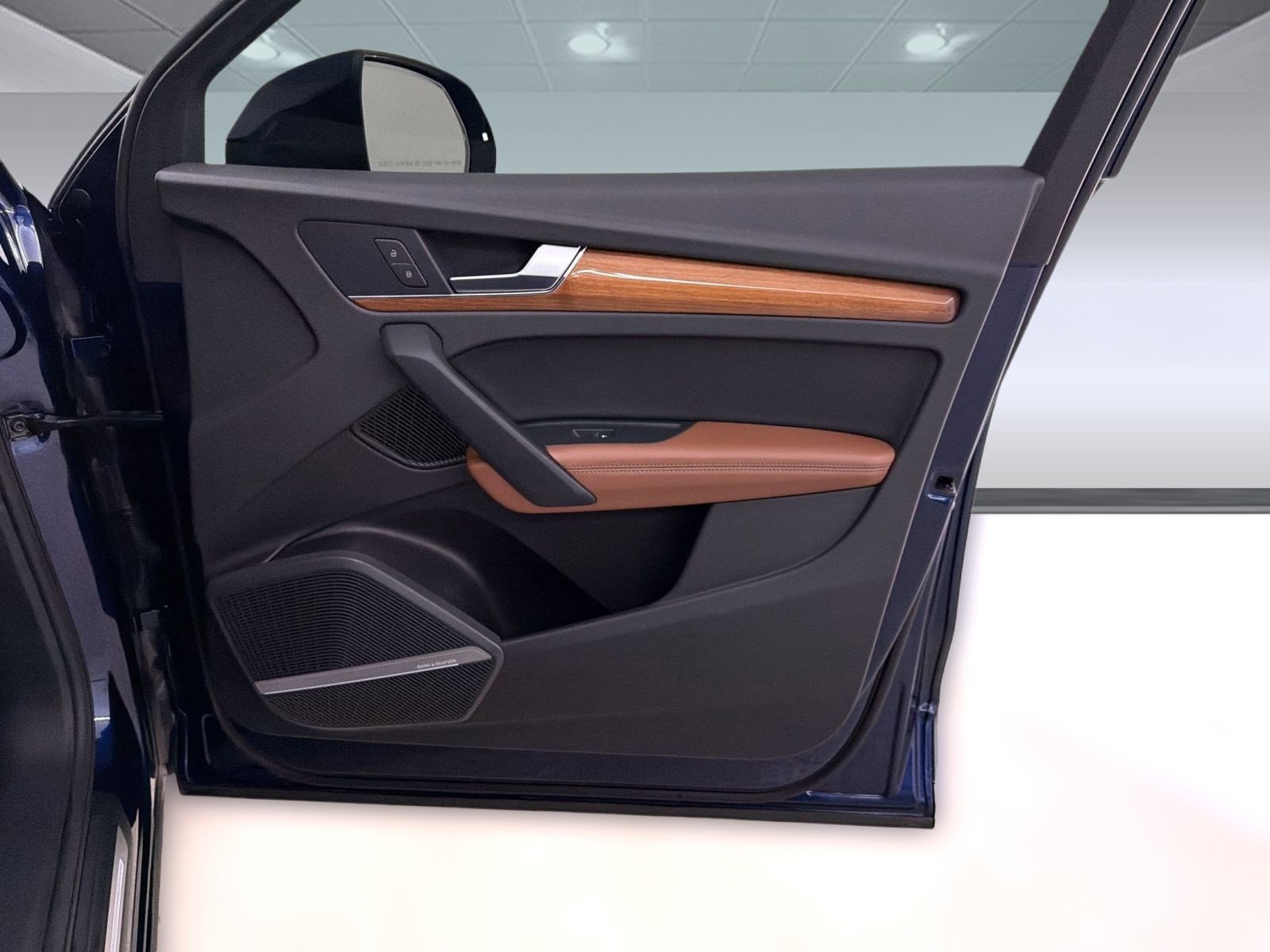 Used 2022 Audi Q5 2.0T Premium Plus w/ Premium Plus Package image 35