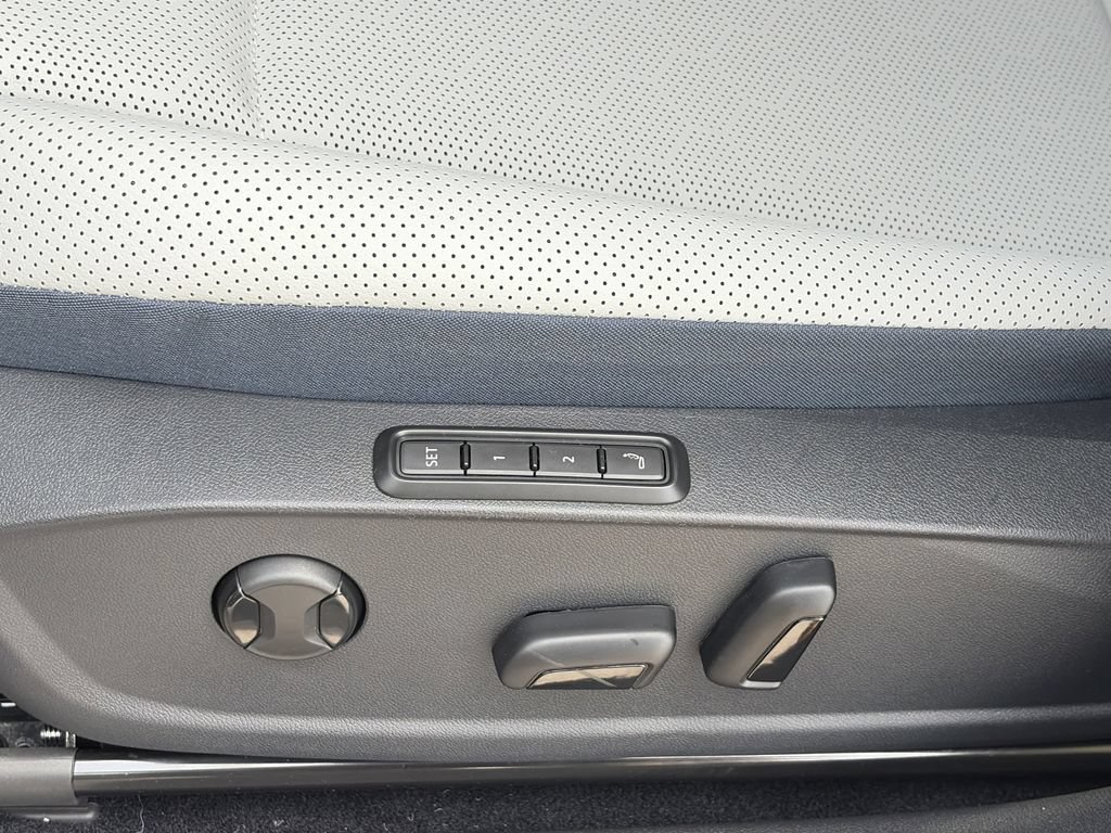 New 2026 Volkswagen ID.4 Pro S Plus AWD/4WD image 23