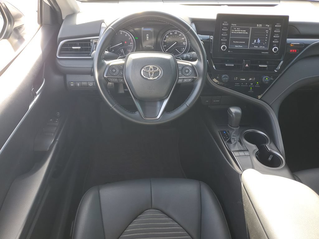 Used 2023 Toyota Camry SE w/ Convenience Package FWD image 11