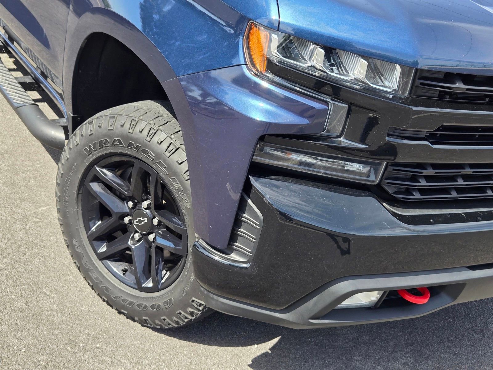 Used 2019 Chevrolet Silverado 1500 LT Trail Boss AWD/4WD image 10