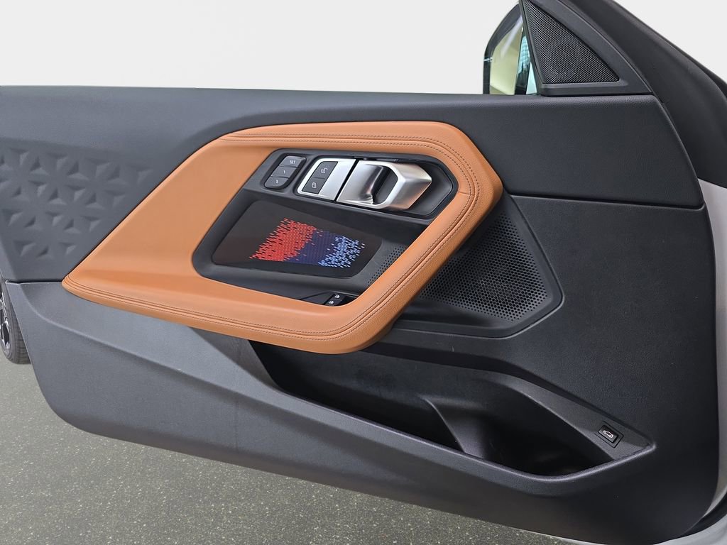 Used 2023 BMW 230i Coupe w/ M Sport Package image 27