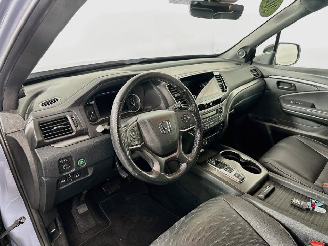 Used 2023 Honda Passport EX-L image 19