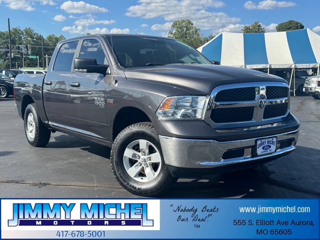 Used 2019 RAM 1500 Classic SLT w/ Luxury Group AWD/4WD image 1
