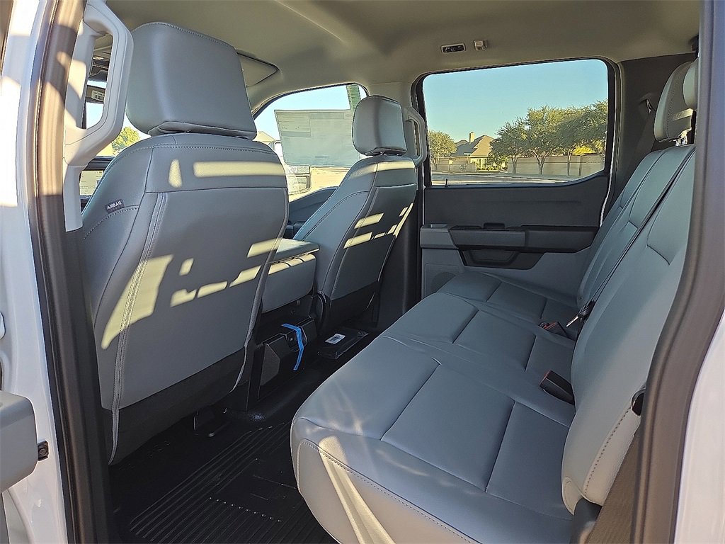 New 2025 Ford F350 XL w/ XL Chrome Package image 22