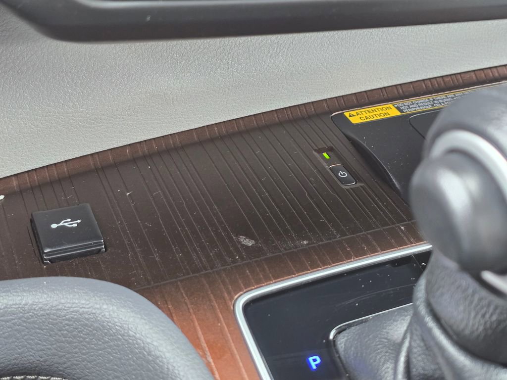 Used 2024 Toyota Sienna XLE w/ XLE Plus Package image 25
