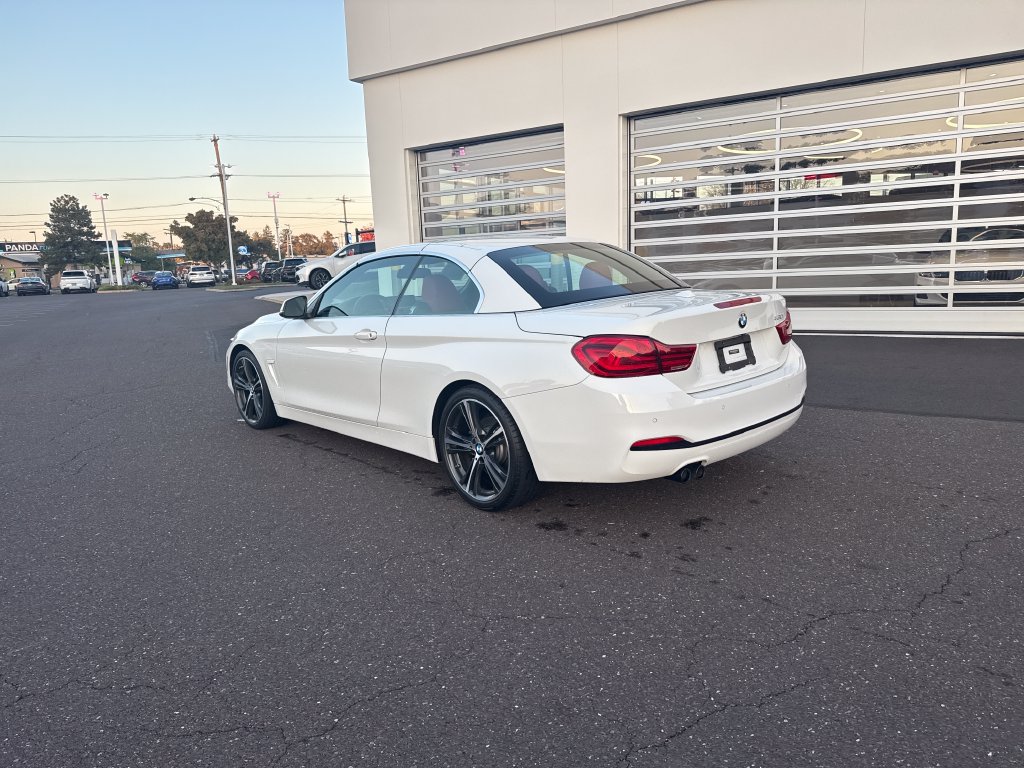 Used 2018 BMW 430i Convertible RWD image 3