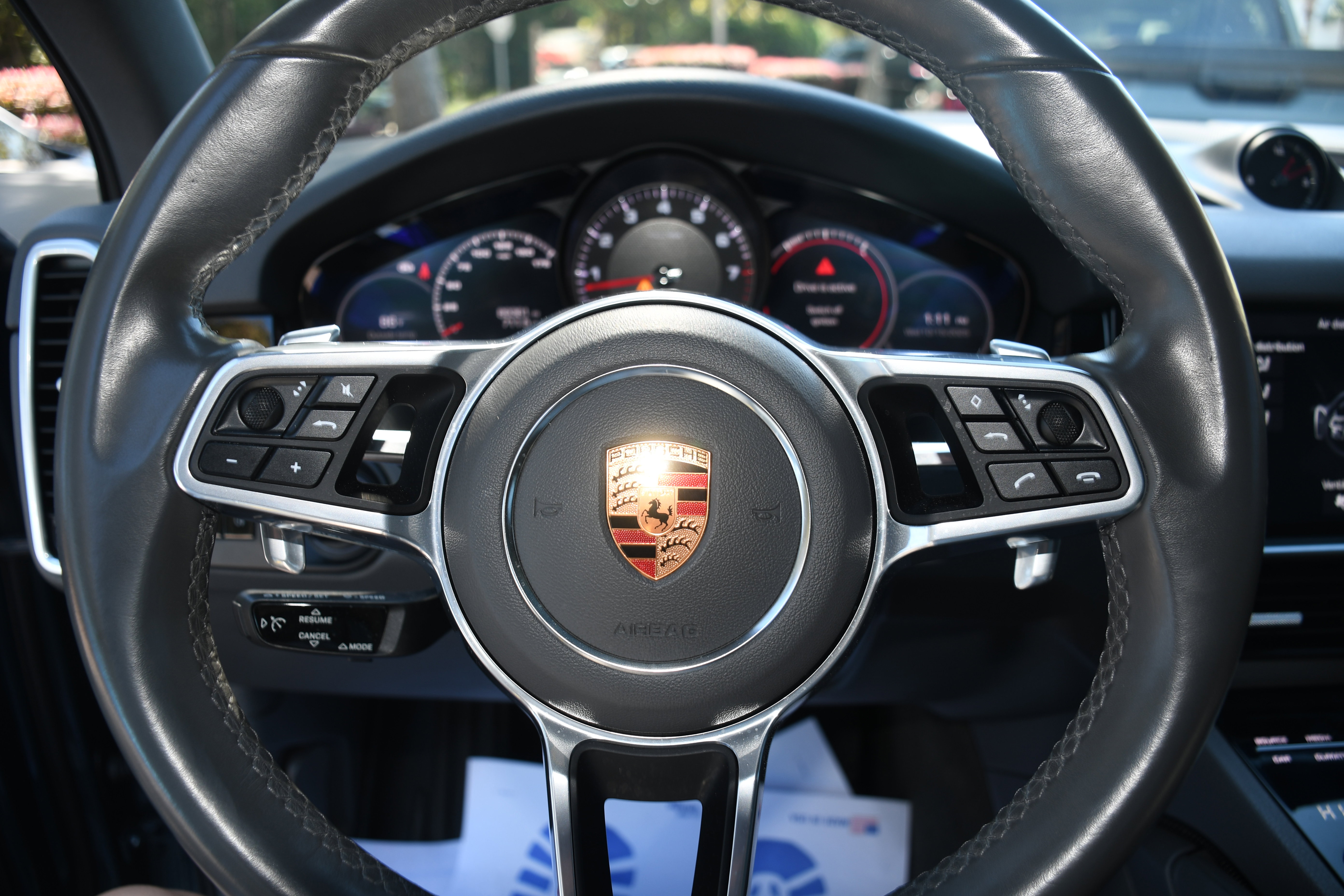 Used 2019 Porsche Cayenne image 14