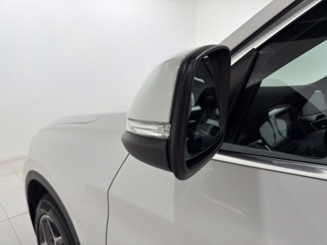 Used 2019 BMW X1 xDrive28i w/ Convenience Package AWD/4WD image 9
