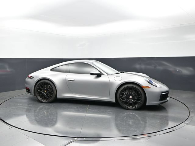Used 2021 Porsche 911 Carrera 4 AWD/4WD image 6