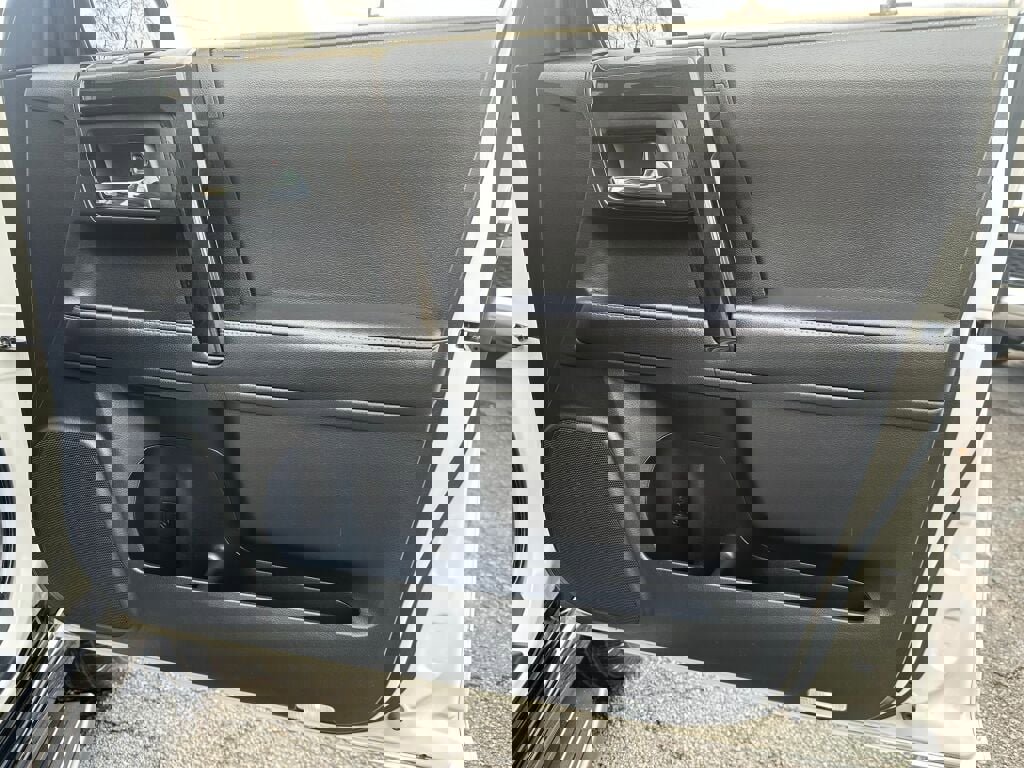 Used 2020 Toyota 4Runner Nightshade image 30