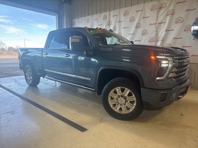 Certified 2024 Chevrolet Silverado 3500 High Country w/ High Country Premium Package image 1