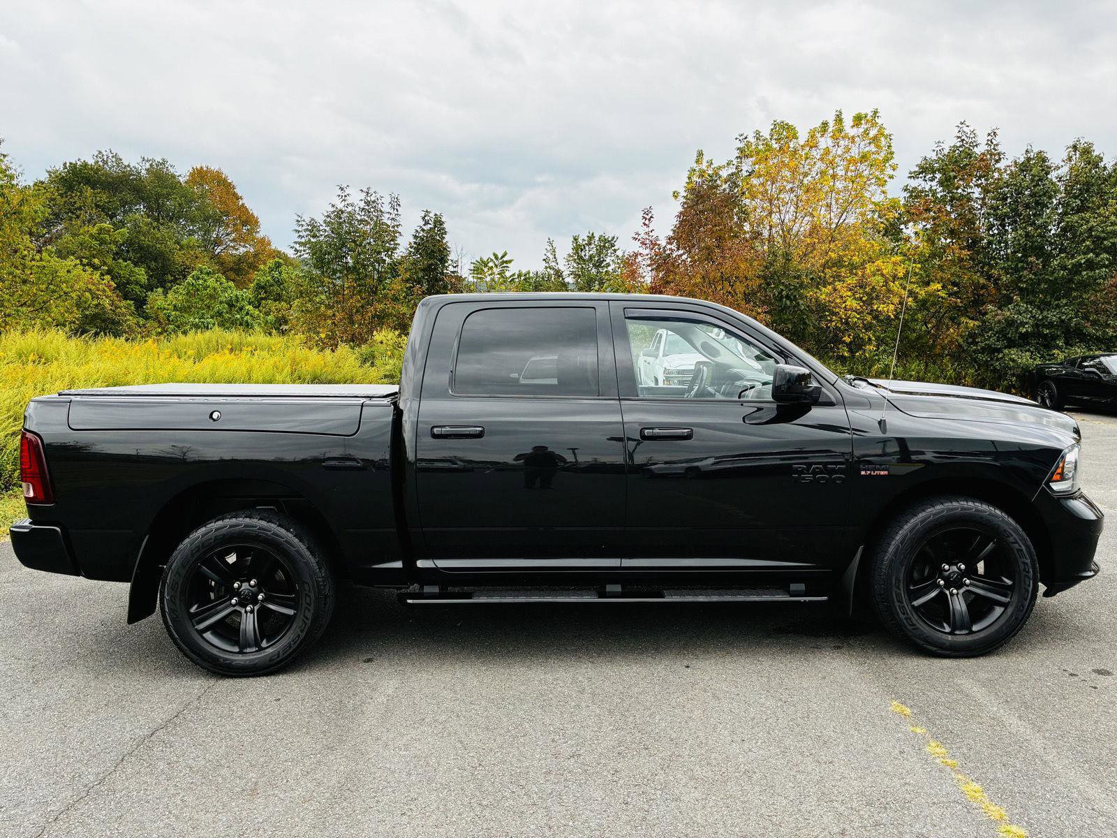 Used 2018 RAM 1500 Sport w/ Convenience Group image 9