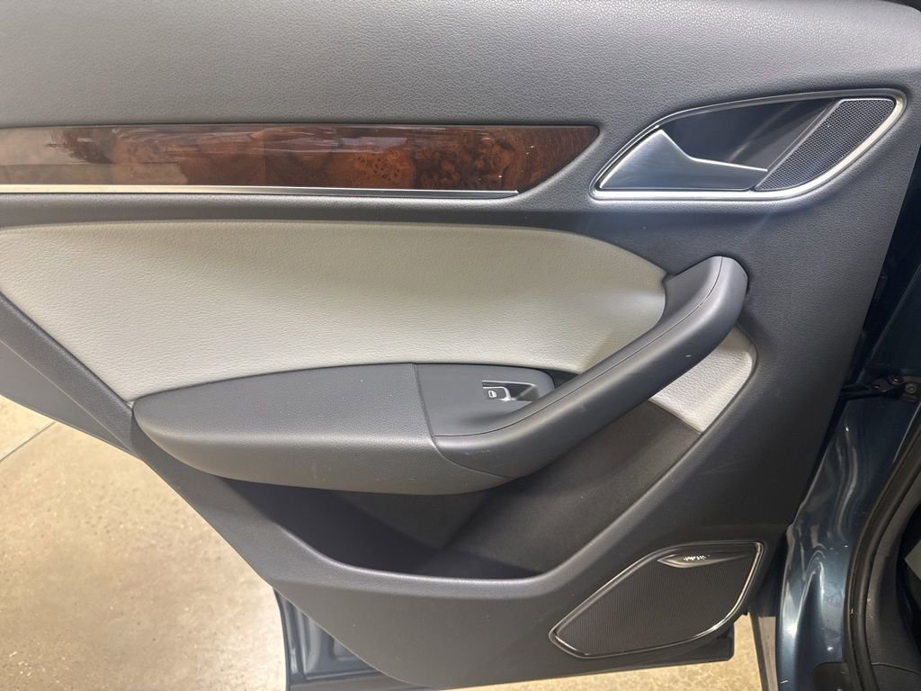 Used 2018 Audi Q3 2.0T Premium Plus w/ Premium Plus Package image 20