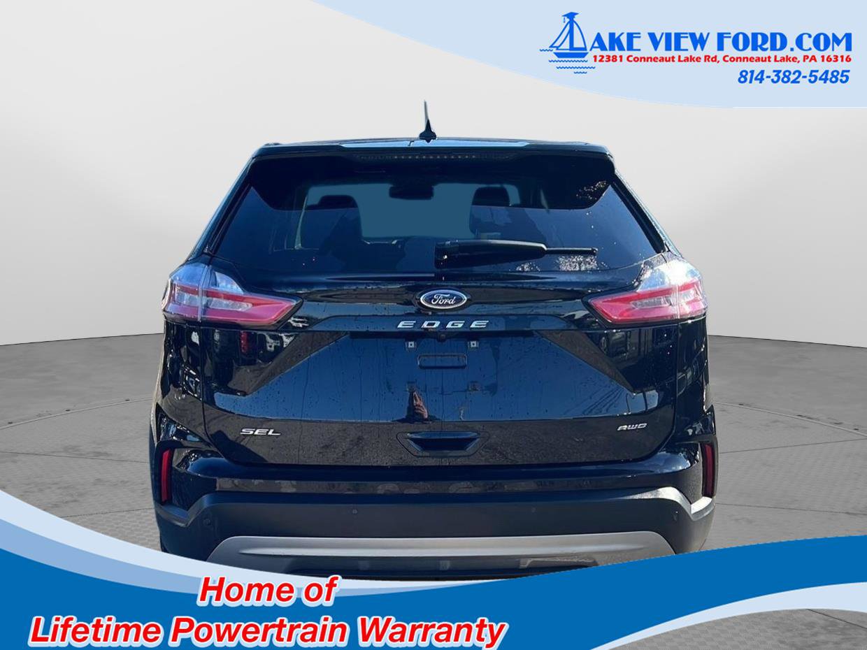 Used 2024 Ford Edge SEL w/ Convenience Package image 6