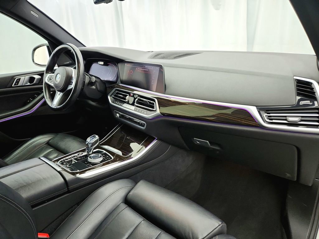 Used 2019 BMW X5 xDrive50i w/ M Sport Package AWD/4WD image 31