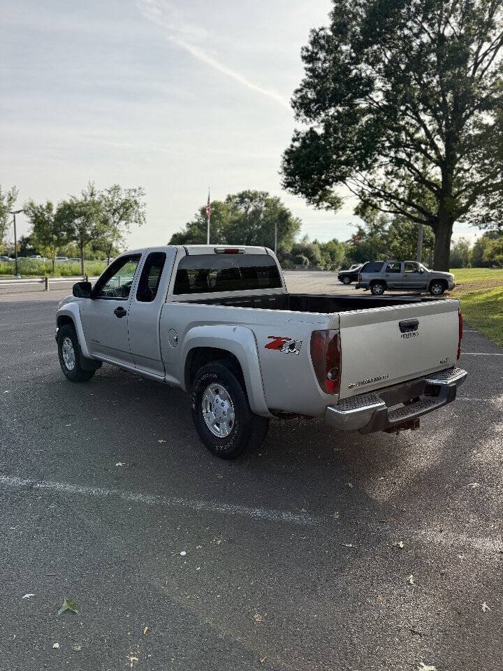 Used 2004 Chevrolet Colorado LS w/ Power Convenience Package AWD/4WD image 5