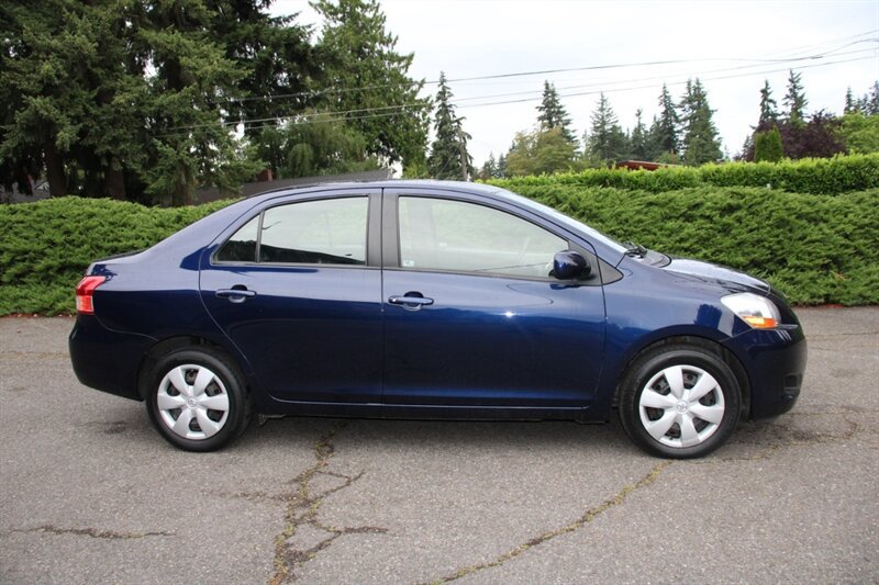 Used 2008 Toyota Yaris Sedan w/ Convenience Pkg FWD image 11