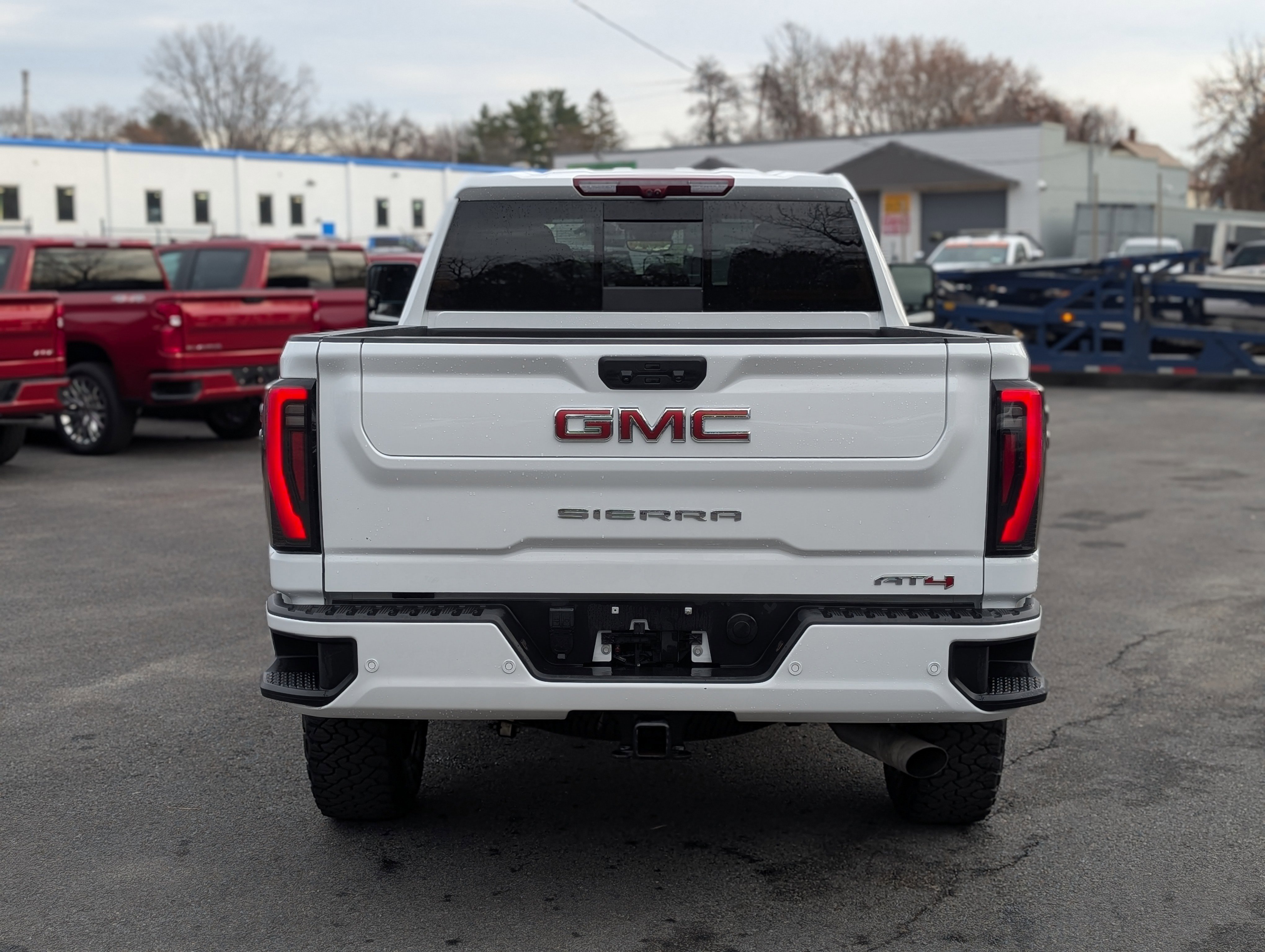 Used 2025 GMC Sierra 2500 AT4 w/ AT4 Premium Plus Package image 11