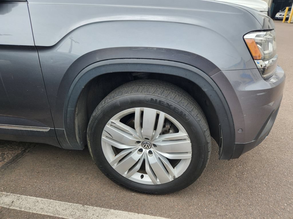 Used 2018 Volkswagen Atlas SEL Premium AWD/4WD image 6