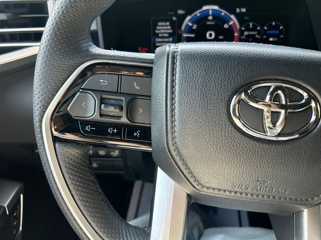 Used 2024 Toyota Sequoia Platinum image 23